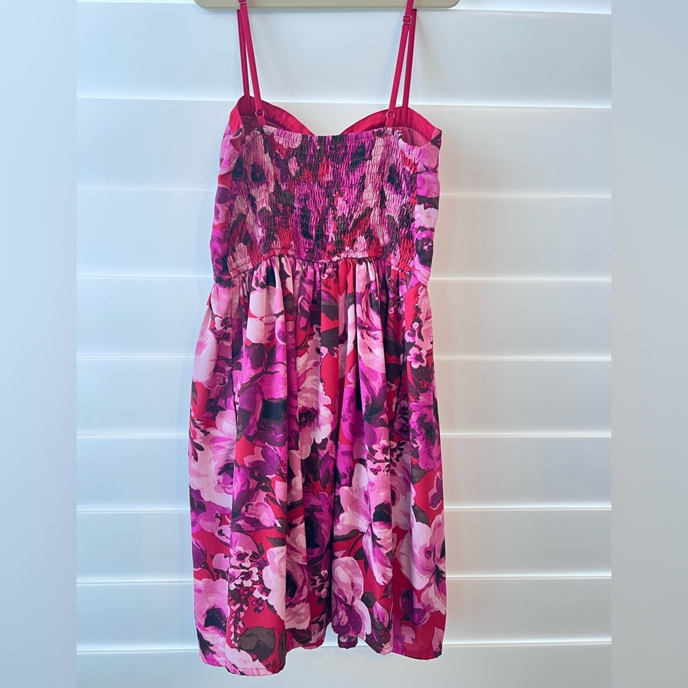 BOG Collective floral dress - Picture 3 of 11